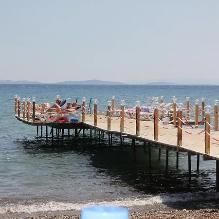 Lodge Kervan Tatil Koyu Edremit (Balikesir)