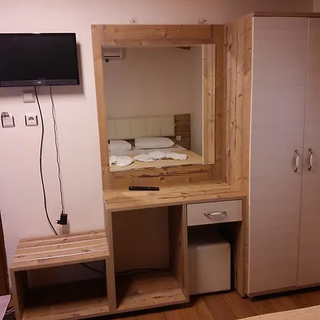 Kervan Tatil Koyu Edremit (Balikesir)