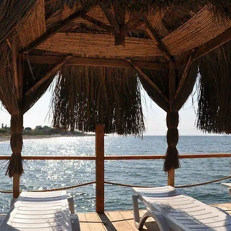 Kervan Tatil Koyu * Edremit (Balikesir)