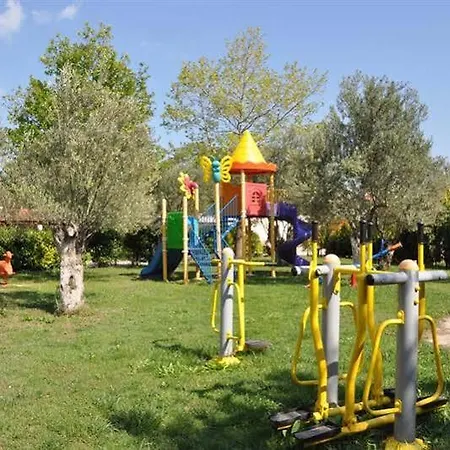 Kervan Tatil Koyu * Edremit (Balikesir)
