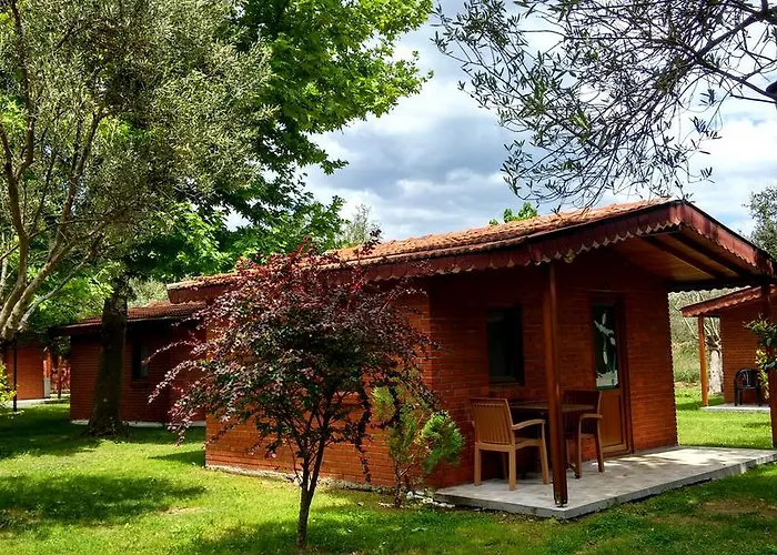 אכסניה Kervan Tatil Koyu אדרמיט