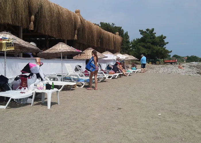 Kervan Tatil Koyu אכסניה אדרמיט